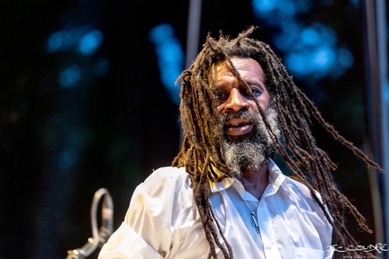 20210411194500-e50071bd